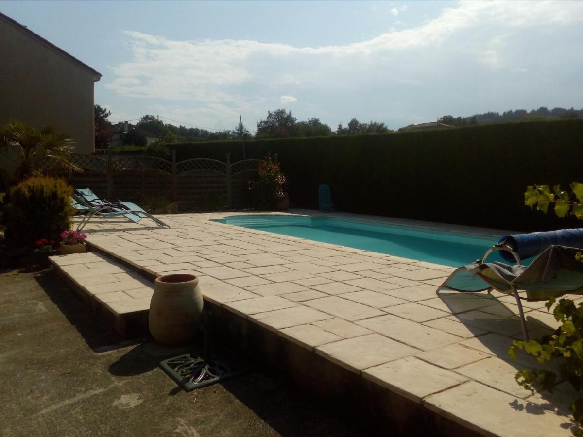 Chambres Des Arrys Bas-en-Basset Exterior foto